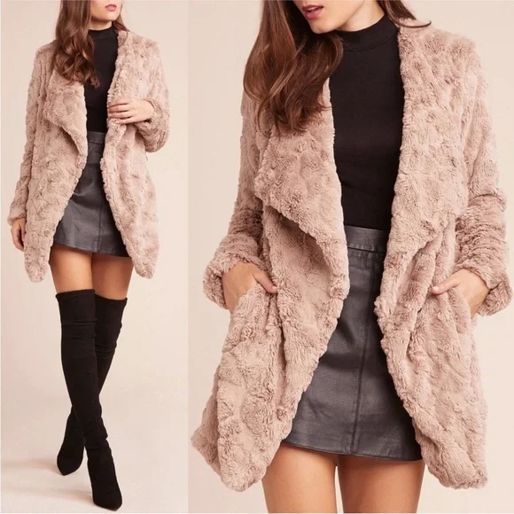 BB Dakota Tucker Wubby Draped Faux Fur Jacket Coat – Tan – Size M – NWT - Picture 1 of 16